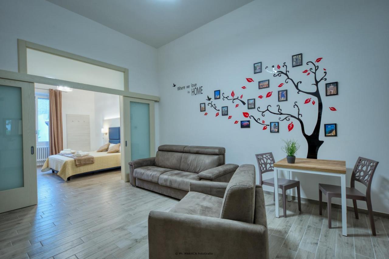 Hotiday Room Collection - Lecce Gianmarti Suite Eksteriør billede